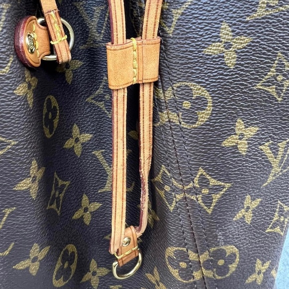 🌵Louis Vuitton Neverful GM Monogram🌵 - Picture 11 of 16